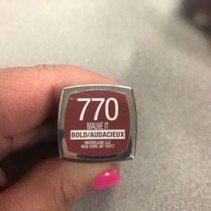 Meet your Posher, Clarisa